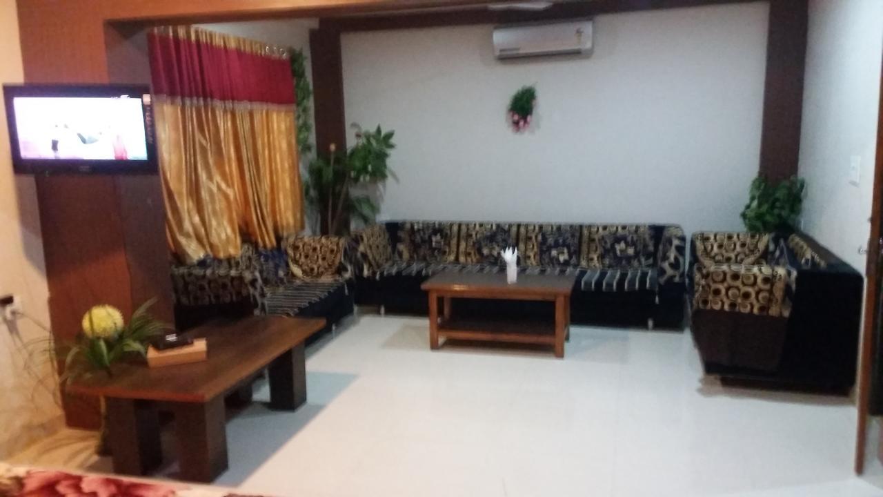 Hotel Relax Inn Banswara Dış mekan fotoğraf