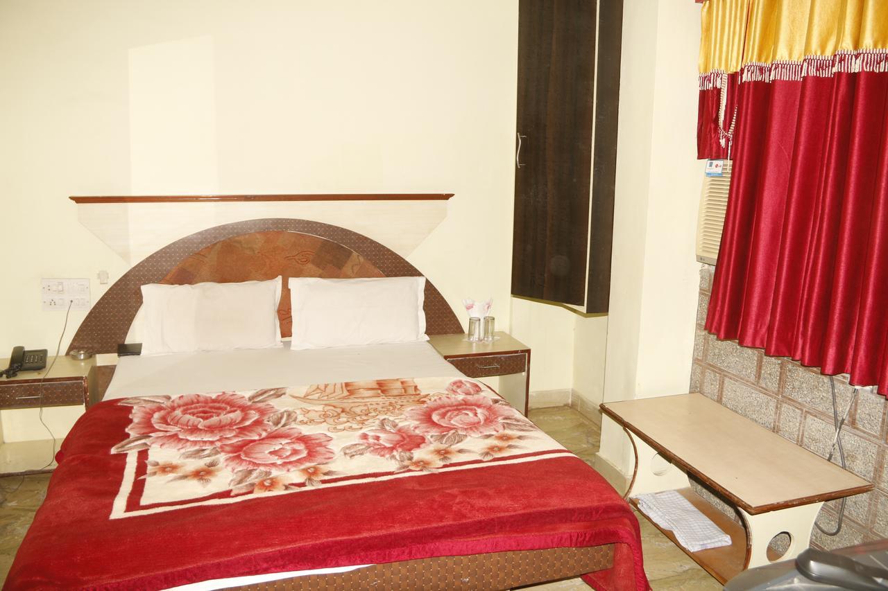 Hotel Relax Inn Banswara Dış mekan fotoğraf